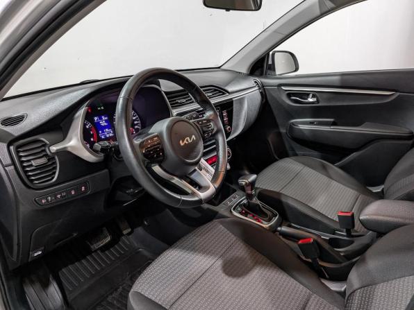 Kia Rio IV Рестайлинг с пробегом 2021 года, цена 1 690 000 рублей, 102191 км, хэтчбек, Автокод Объявления