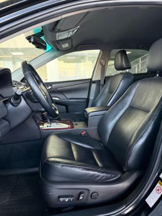 Toyota Camry VII (XV50) с пробегом 2013 года, цена 1 415 000 рублей, 272002 км, седан, Автокод Объявления