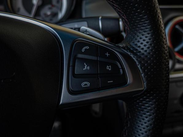 Mercedes-Benz CLA I (C117 X117) с пробегом 2015 года, цена 1 700 000 рублей, 211420 км, седан, Автокод Объявления