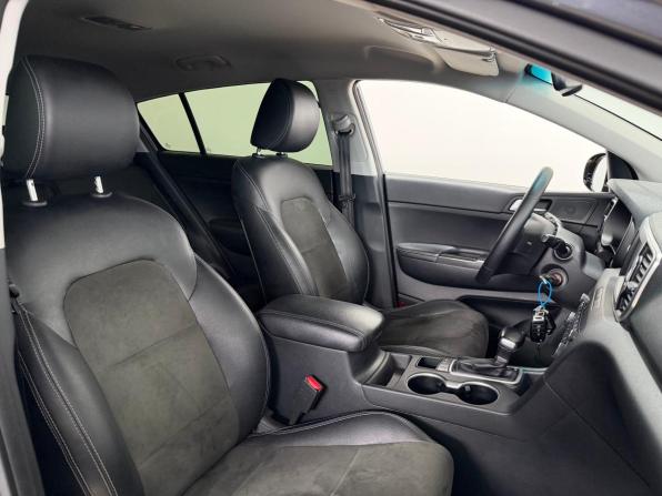 Kia Sportage IV с пробегом 2017 года, цена 2 100 000 рублей, 129287 км, внедорожник, Автокод Объявления