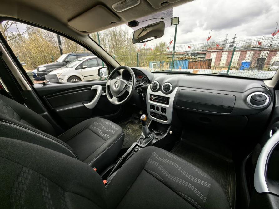 Renault Sandero I Санкт-Петербург  - изображение 10