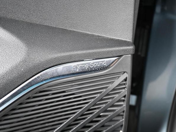 Geely Monjaro I Рестайлинг 2 (China Market) с пробегом 2026 года, цена 4 349 000 рублей, 56 км, внедорожник, Автокод Объявления