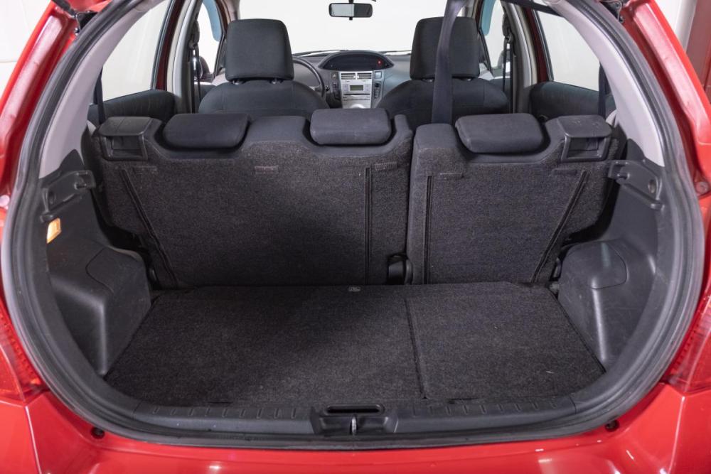 Toyota Yaris II Томск  - изображение 20