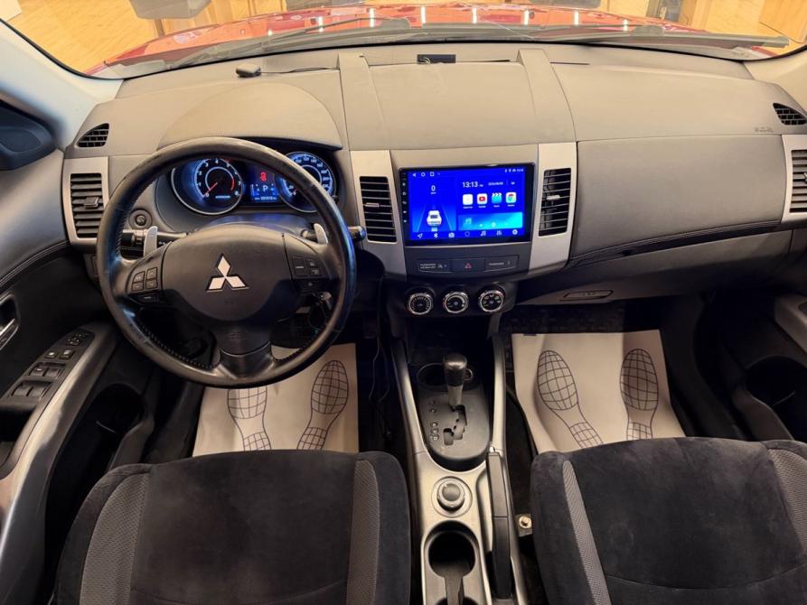 Mitsubishi Outlander II Рестайлинг Санкт-Петербург  - изображение 9