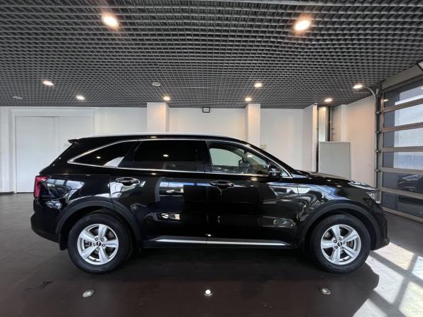 Kia Sorento IV с пробегом 2021 года, цена 3 900 000 рублей, 71500 км, внедорожник, Автокод Объявления