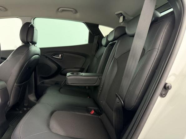 Hyundai ix35 I Рестайлинг с пробегом 2015 года, цена 1 500 000 рублей, 163436 км, внедорожник, Автокод Объявления