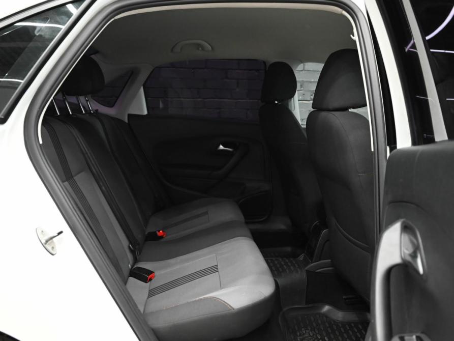 Volkswagen Polo V Рестайлинг Екатеринбург  - изображение 17