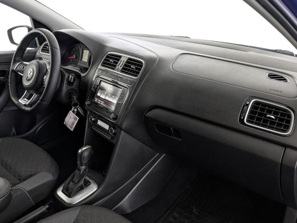 Volkswagen Polo V Рестайлинг с пробегом 2019 года, цена 1 215 000 рублей, 113112 км, седан, Автокод Объявления