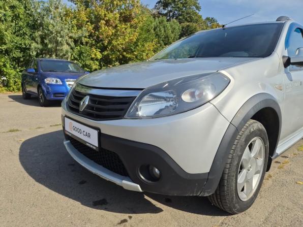 Renault Sandero I с пробегом 2013 года, цена 740 000 рублей, 151516 км, хэтчбек, Автокод Объявления