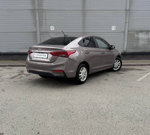 Hyundai Solaris II с пробегом 2019 года, цена 1 099 000 рублей, 163090 км, седан, Автокод Объявления