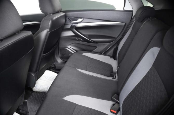 Lada (ВАЗ) Vesta I Рестайлинг (NG) с пробегом 2024 года, цена 1 279 000 рублей, 34074 км, седан, Автокод Объявления