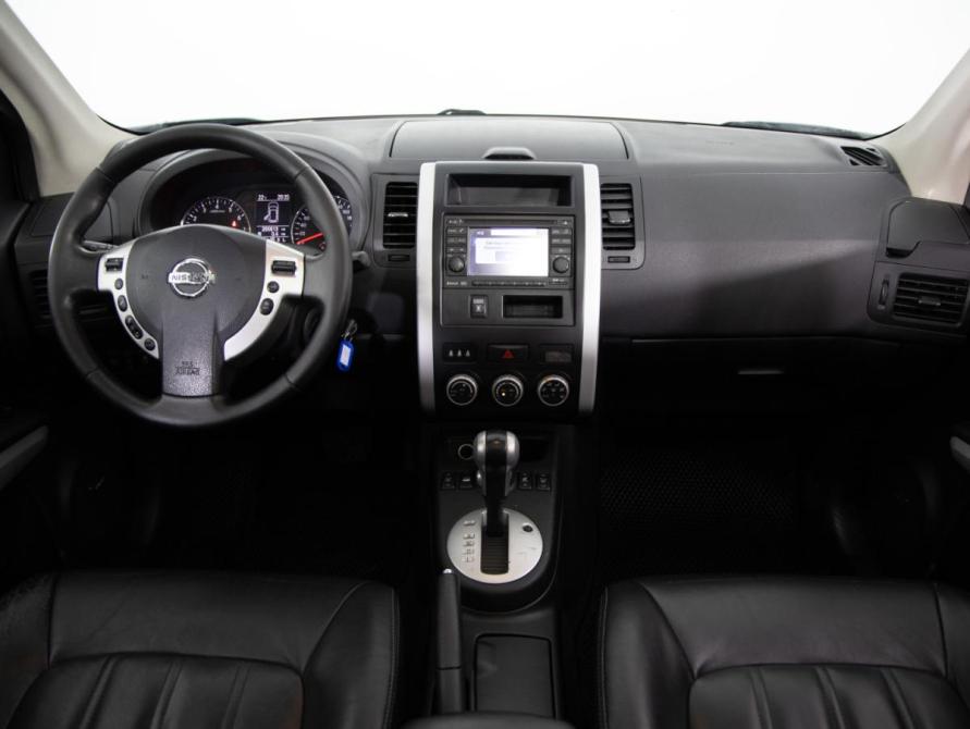 Nissan X-Trail II Рестайлинг Санкт-Петербург  - изображение 9
