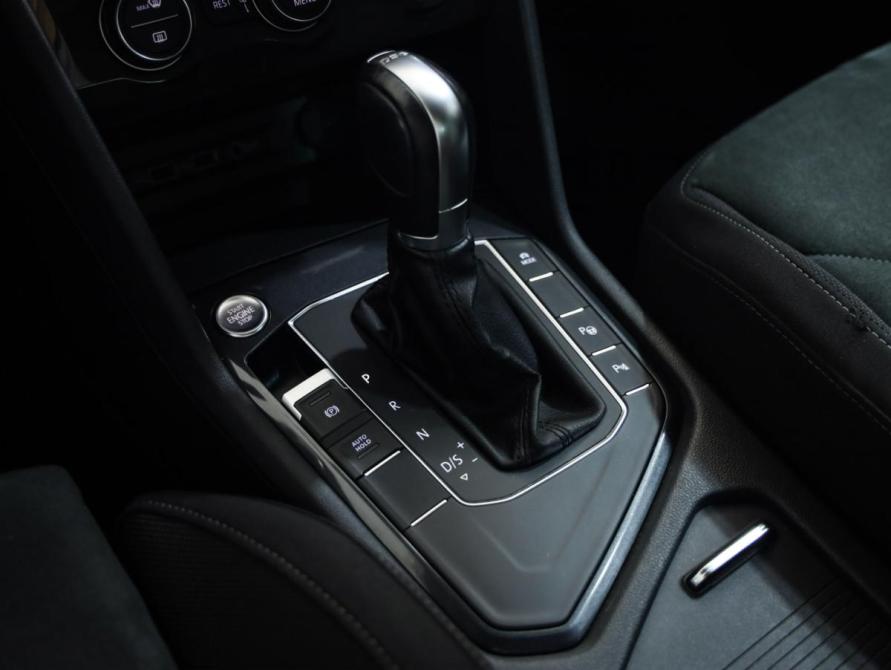 Volkswagen Tiguan II Санкт-Петербург  - изображение 17