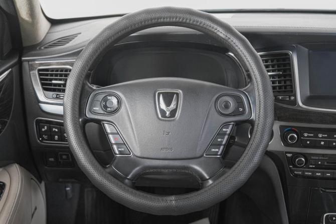 Hyundai Equus II Рестайлинг с пробегом 2013 года, цена 1 669 000 рублей, 272500 км, седан, Автокод Объявления