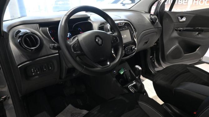 Renault Kaptur I с пробегом 2017 года, цена 1 650 000 рублей, 93265 км, внедорожник, Автокод Объявления