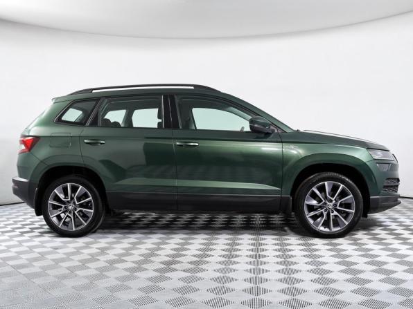 Skoda Karoq I с пробегом 2021 года, цена 2 370 000 рублей, 95657 км, внедорожник, Автокод Объявления