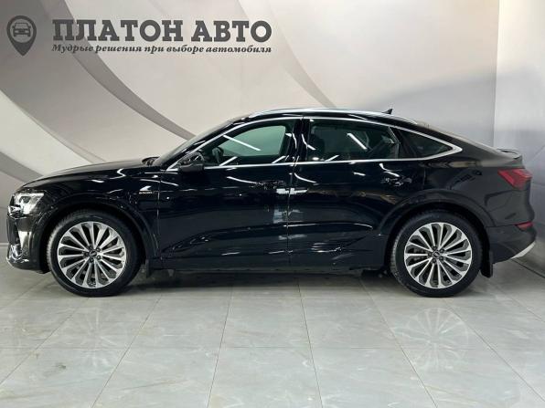 Audi e-tron Sportback I с пробегом 2022 года, цена 4 999 000 рублей, 26000 км, внедорожник, Автокод Объявления