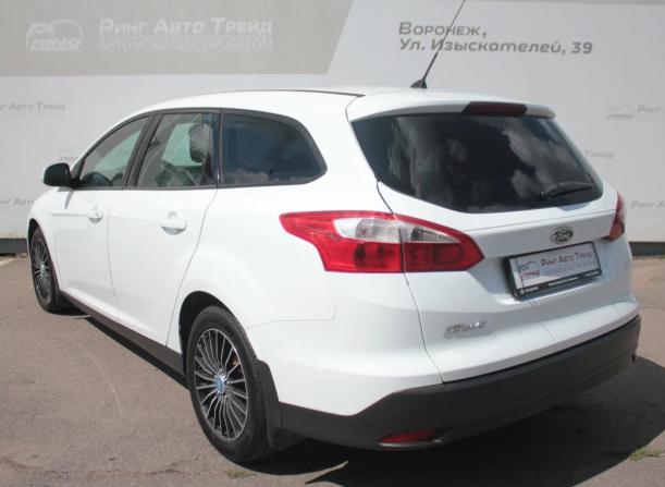Ford Focus III с пробегом 2013 года, цена 630 000 рублей, 230410 км, универсал, Автокод Объявления