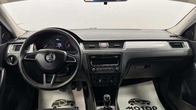 Skoda Rapid I с пробегом 2015 года, цена 540 000 рублей, 254376 км, лифтбек, Автокод Объявления