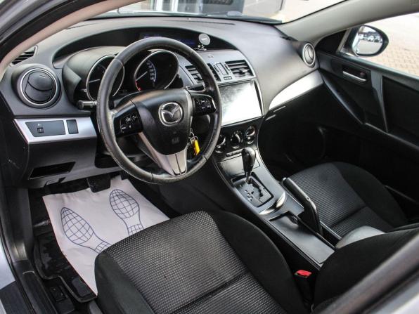 Mazda 3 II (BL) Рестайлинг с пробегом 2012 года, цена 944 000 рублей, 126682 км, седан, Автокод Объявления