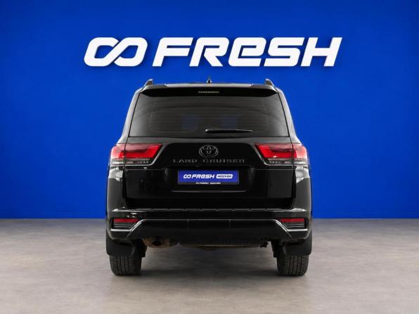 Toyota Land Cruiser 300 Series с пробегом 2022 года, цена 9 321 555 рублей, 54763 км, внедорожник, Автокод Объявления