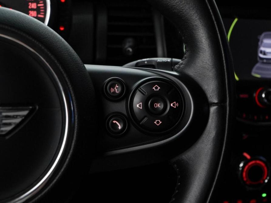 Mini Hatch III (F55/F56) Москва  - изображение 12
