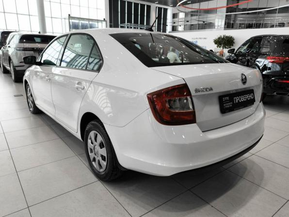 Skoda Rapid I Рестайлинг с пробегом 2019 года, цена 650 000 рублей, 500244 км, лифтбек, Автокод Объявления