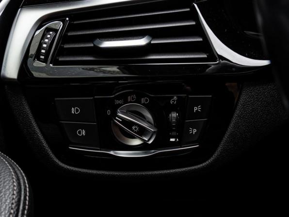 BMW 5 серии VII (G30/G31/G38) с пробегом 2019 года, цена 3 130 000 рублей, 154419 км, универсал, Автокод Объявления