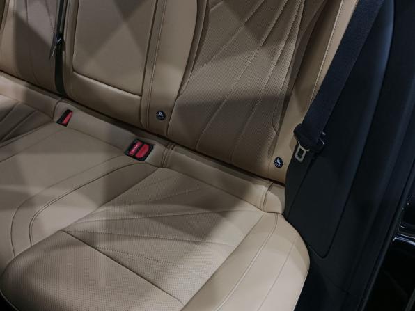 Geely Atlas II с пробегом 2024 года, цена 2 345 000 рублей, 51000 км, внедорожник, Автокод Объявления