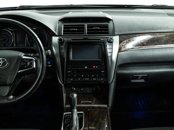 Toyota Camry VII (XV50) Рестайлинг 2 с пробегом 2018 года, цена 1 999 585 рублей, 174000 км, седан, Автокод Объявления