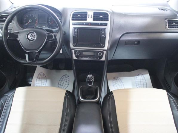 Volkswagen Polo V Рестайлинг с пробегом 2016 года, цена 798 000 рублей, 242170 км, седан, Автокод Объявления