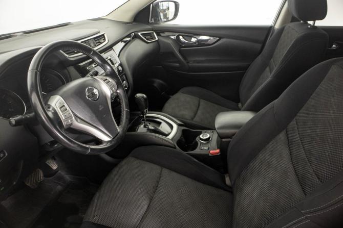 Nissan Qashqai II с пробегом 2017 года, цена 1 439 000 рублей, 200000 км, внедорожник, Автокод Объявления