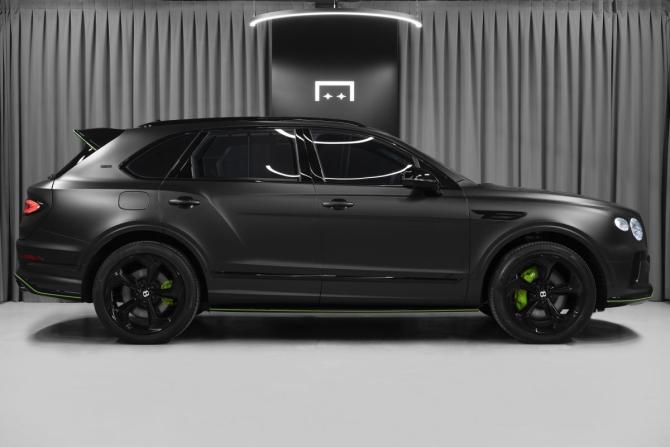 Новый Bentley Bentayga I Рестайлинг 2025 года, цена 45 490 000 рублей, внедорожник, Автокод Объявления