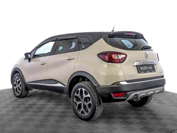 Renault Kaptur I с пробегом 2018 года, цена 1 550 000 рублей, 106032 км, внедорожник, Автокод Объявления