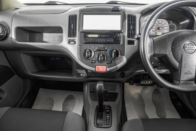 Nissan AD III с пробегом 2011 года, цена 999 000 рублей, 98000 км, универсал, Автокод Объявления