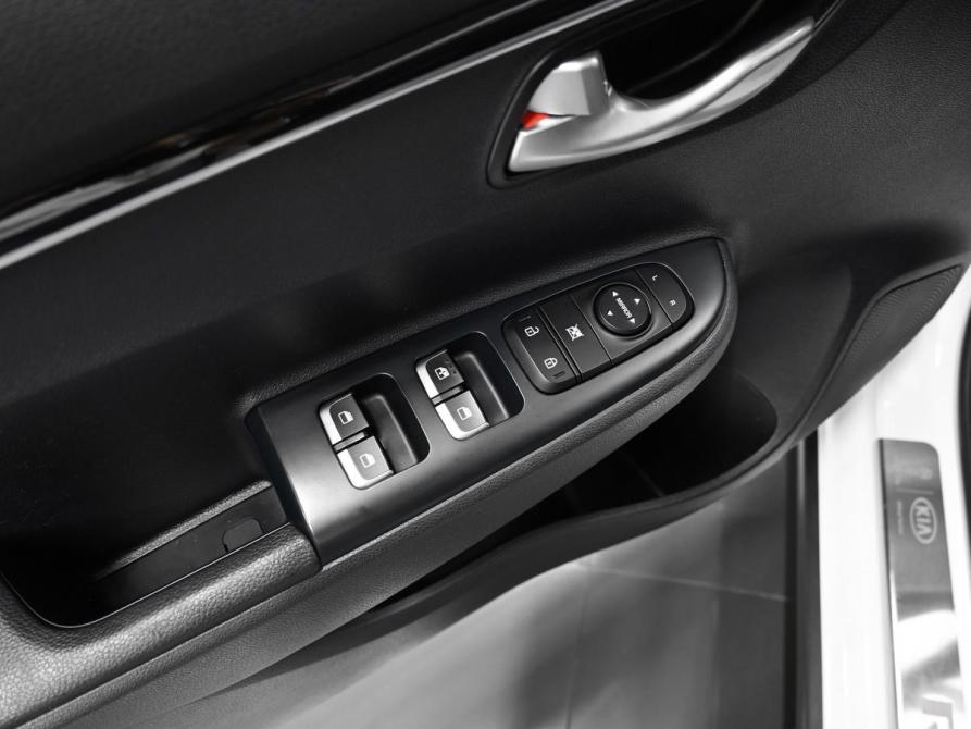 Kia Rio IV Тверь  - изображение 20