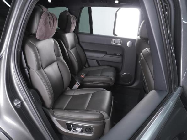 Li Auto (Lixiang) L9 I с пробегом 2023 года, цена 6 599 000 рублей, 58206 км, внедорожник, Автокод Объявления