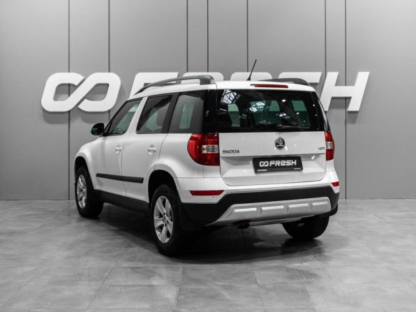 Skoda Yeti I Рестайлинг с пробегом 2014 года, цена 1 069 000 рублей, 150345 км, внедорожник, Автокод Объявления