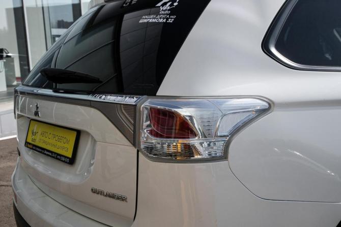 Mitsubishi Outlander III с пробегом 2012 года, цена 1 448 000 рублей, 186775 км, внедорожник, Автокод Объявления
