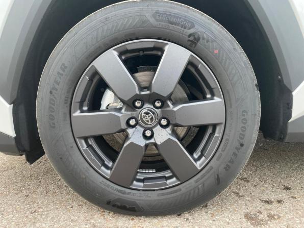 Toyota RAV4 VI (XA60) с пробегом 2025 года, цена 4 300 001 рубль, 14 км, внедорожник, Автокод Объявления