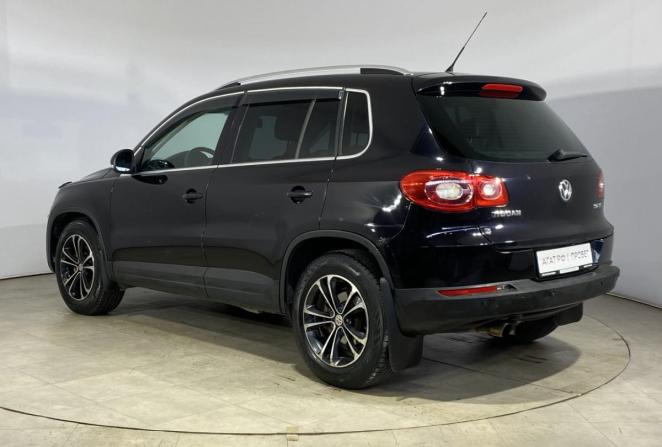 Volkswagen Tiguan I с пробегом 2010 года, цена 845 000 рублей, 246135 км, внедорожник, Автокод Объявления