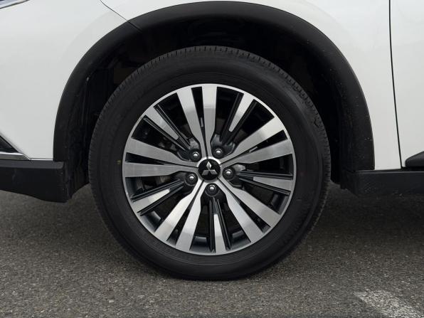 Mitsubishi Outlander III Рестайлинг 3 с пробегом 2020 года, цена 2 550 000 рублей, 46421 км, внедорожник, Автокод Объявления