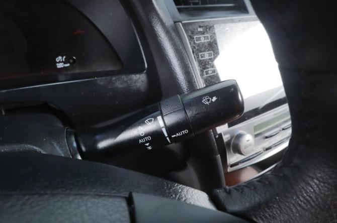 Toyota Camry VI (XV40) Рестайлинг с пробегом 2011 года, цена 1 339 000 рублей, 254162 км, седан, Автокод Объявления