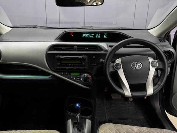 Toyota Aqua I с пробегом 2012 года, цена 779 000 рублей, 146000 км, хэтчбек, Автокод Объявления