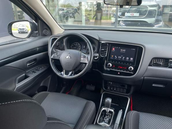 Mitsubishi Outlander III Рестайлинг 3 с пробегом 2021 года, цена 2 300 000 рублей, 100000 км, внедорожник, Автокод Объявления