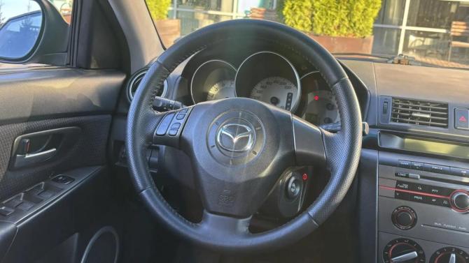 Mazda 3 I (BK) Рестайлинг с пробегом 2006 года, цена 495 000 рублей, 218770 км, хэтчбек, Автокод Объявления