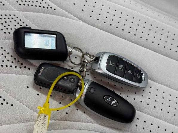 Hyundai Tucson IV с пробегом 2021 года, цена 2 884 000 рублей, 56938 км, внедорожник, Автокод Объявления