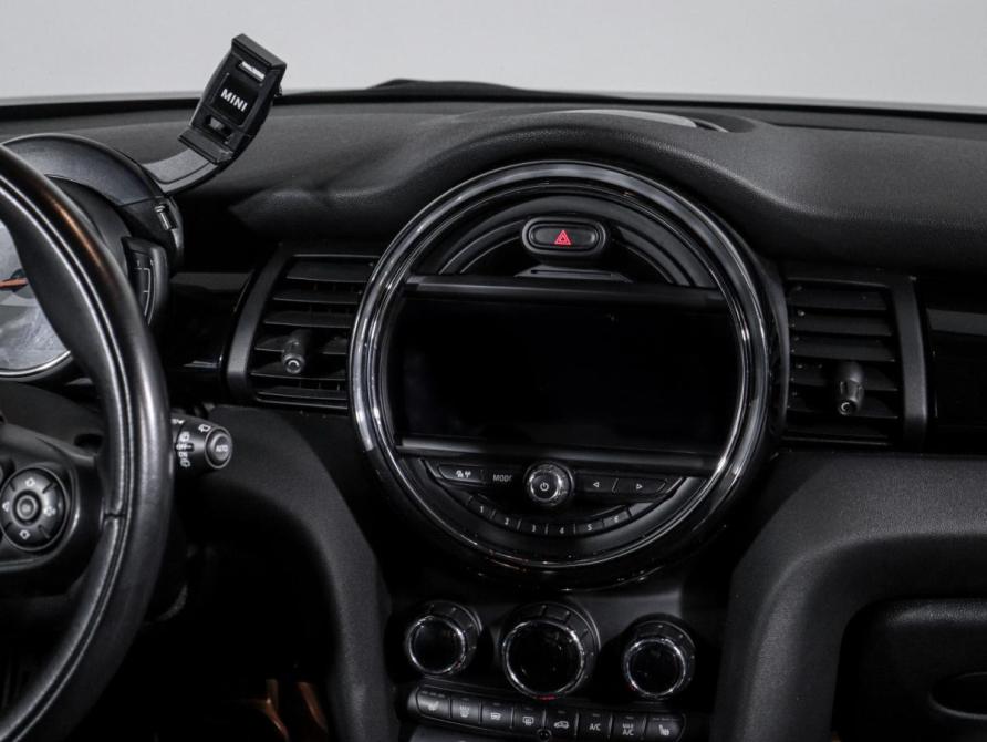 Mini Hatch III (F55/F56) Москва  - изображение 13