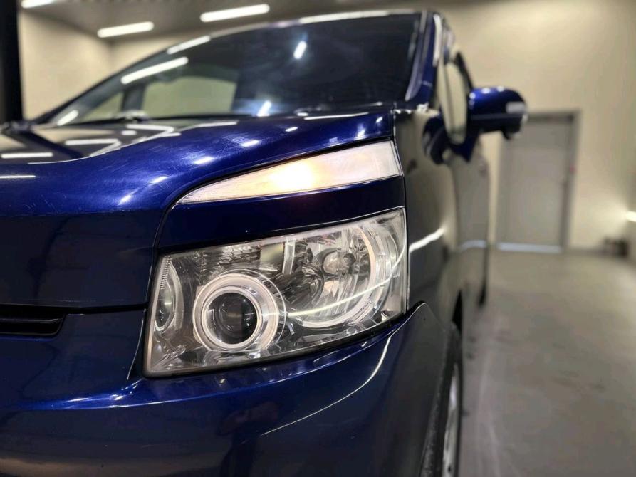 Toyota Voxy II (R70) Новосибирск  - изображение 9