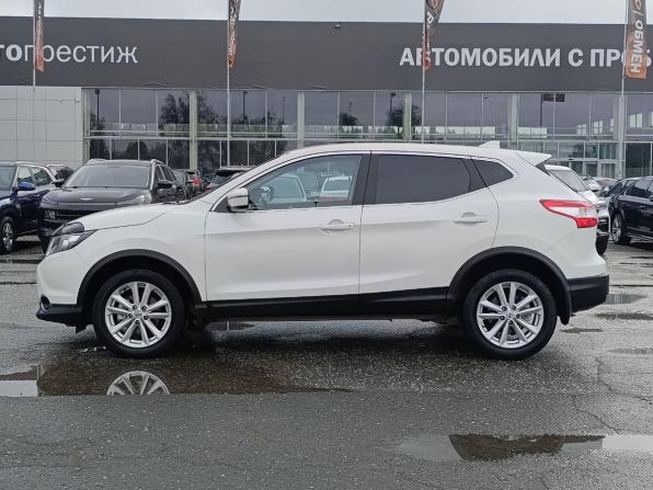 Nissan Qashqai II с пробегом 2017 года, цена 1 695 000 рублей, 114913 км, внедорожник, Автокод Объявления